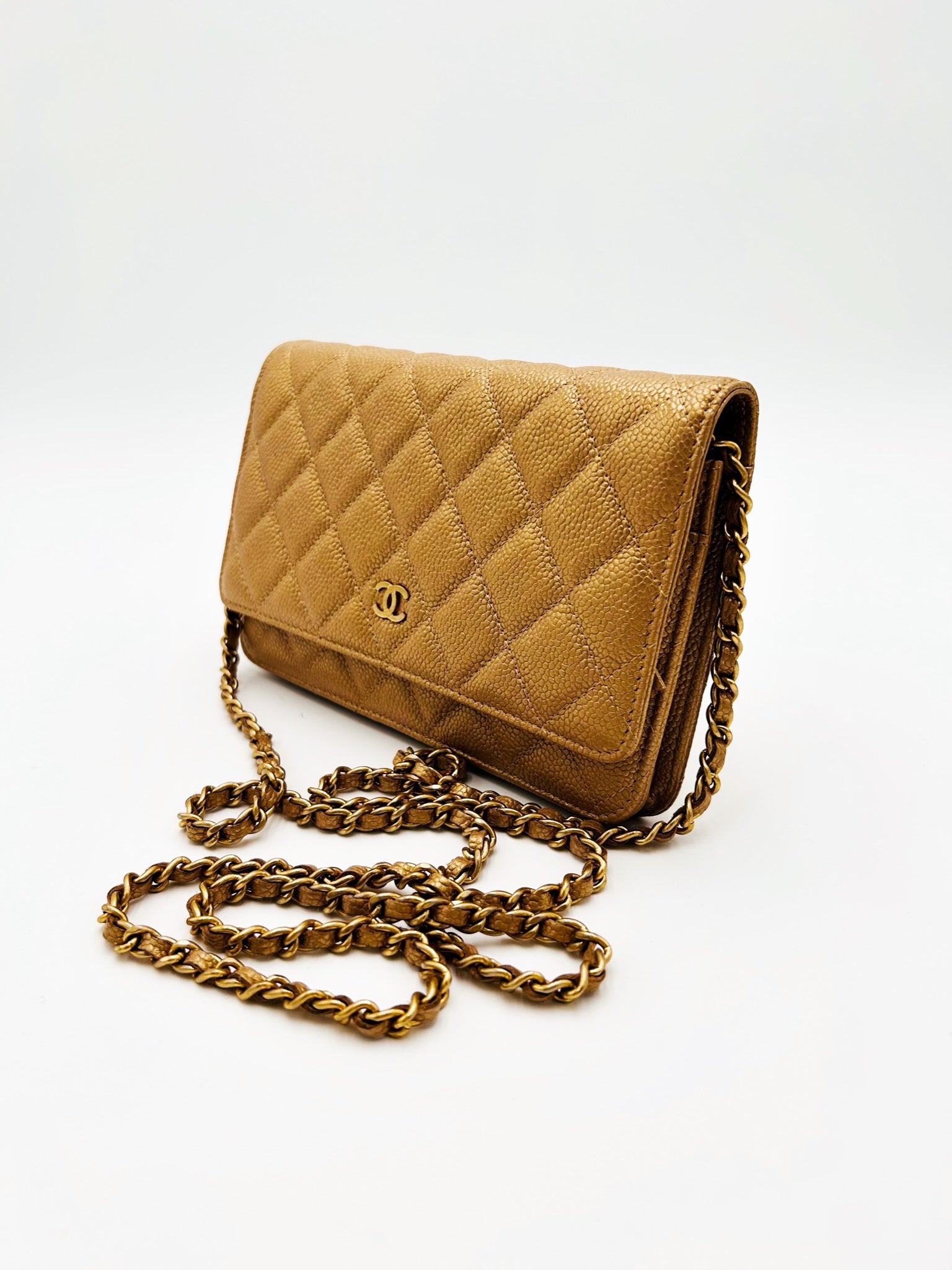 CHANEL WOC (Wallet on A Chain) GOLD/BEIGE