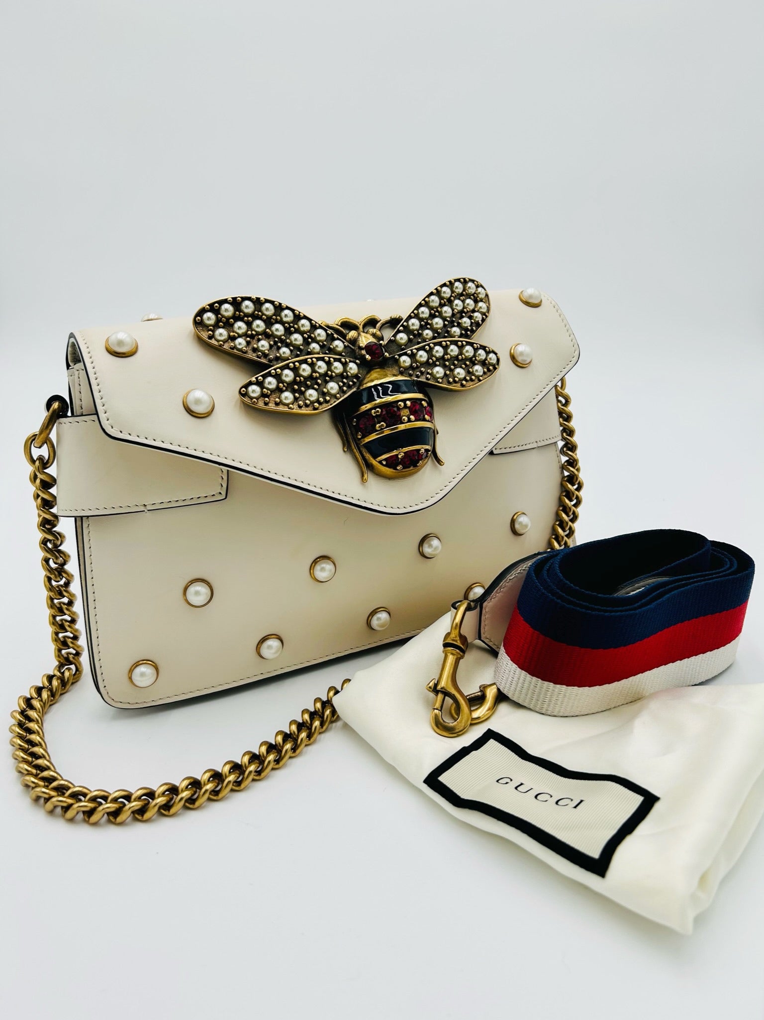 GUCCI BROADWAY BEE CROSSBODY PEARL STUDDED IVORY