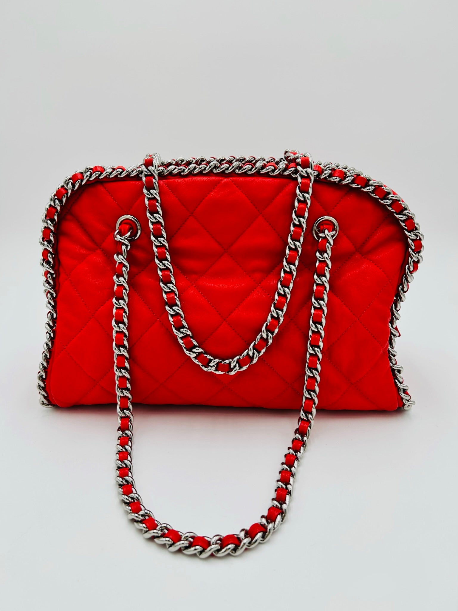 CHANEL CRUMPLED CALFSKIN CHAIN ALL OVER BRIGHT RED